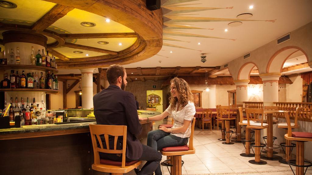 Hotel Comfort Erica Dolomiti Val D'Adige Salorno Kültér fotó
